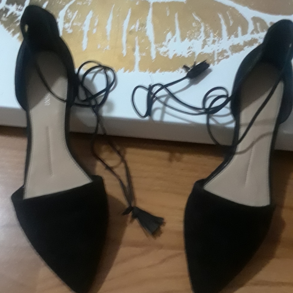 Gianni Bini Flats